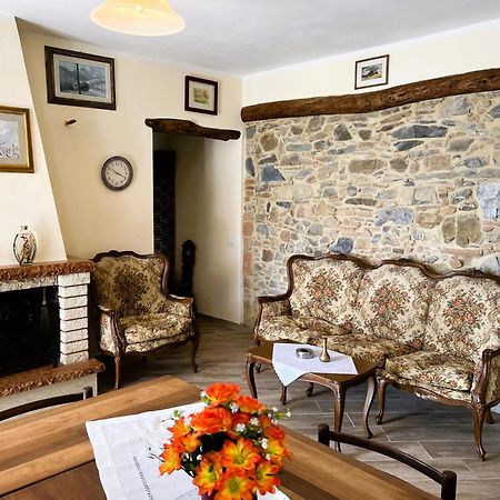 Casina Di Desiree E Aurora Villa Corsanico-Bargecchia Buitenkant foto